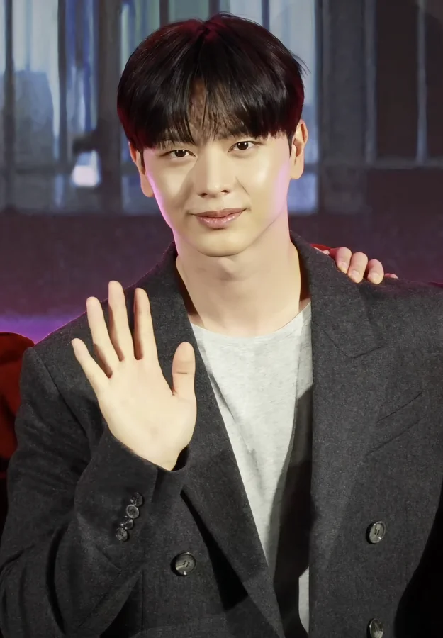 육성재 프로필