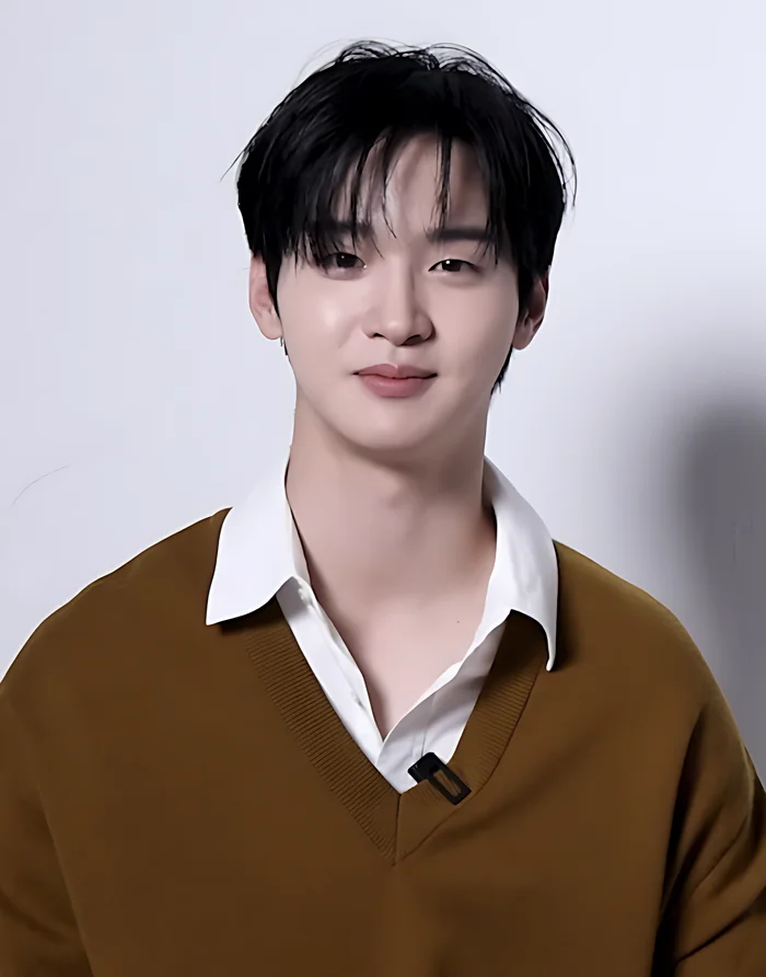 장동윤 프로필