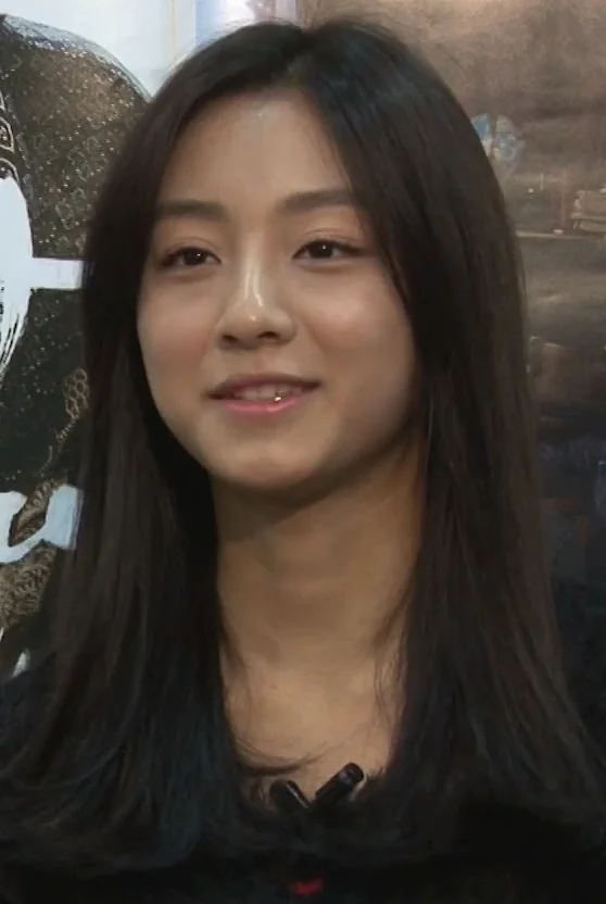 강민아 프로필