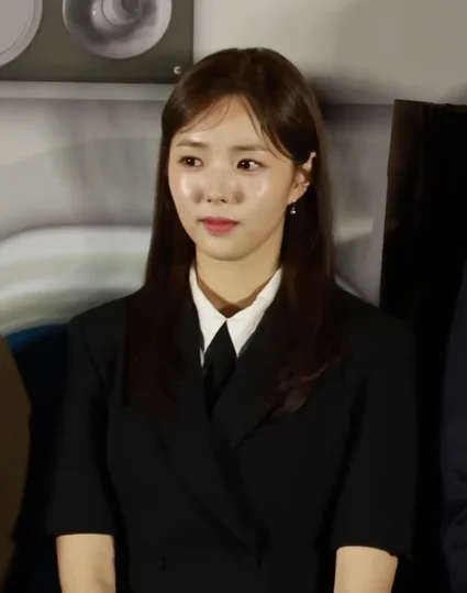 채수빈 프로필
