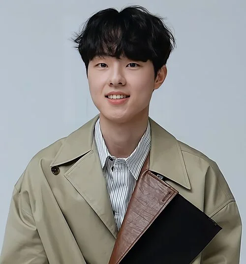김동휘 프로필
