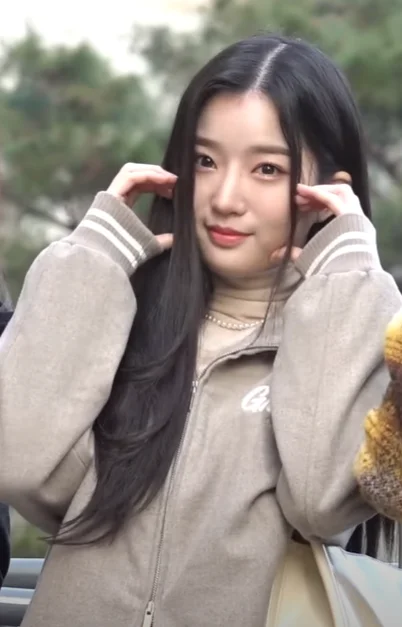 김유연 프로필