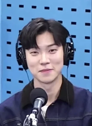 유인수 프로필