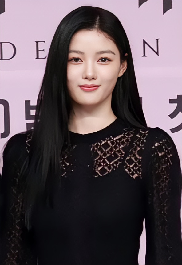 김유정 프로필
