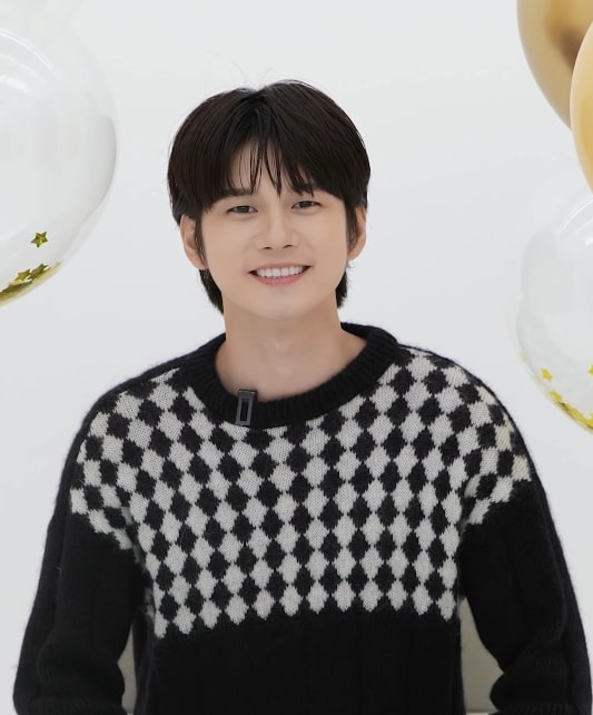 옹성우 프로필